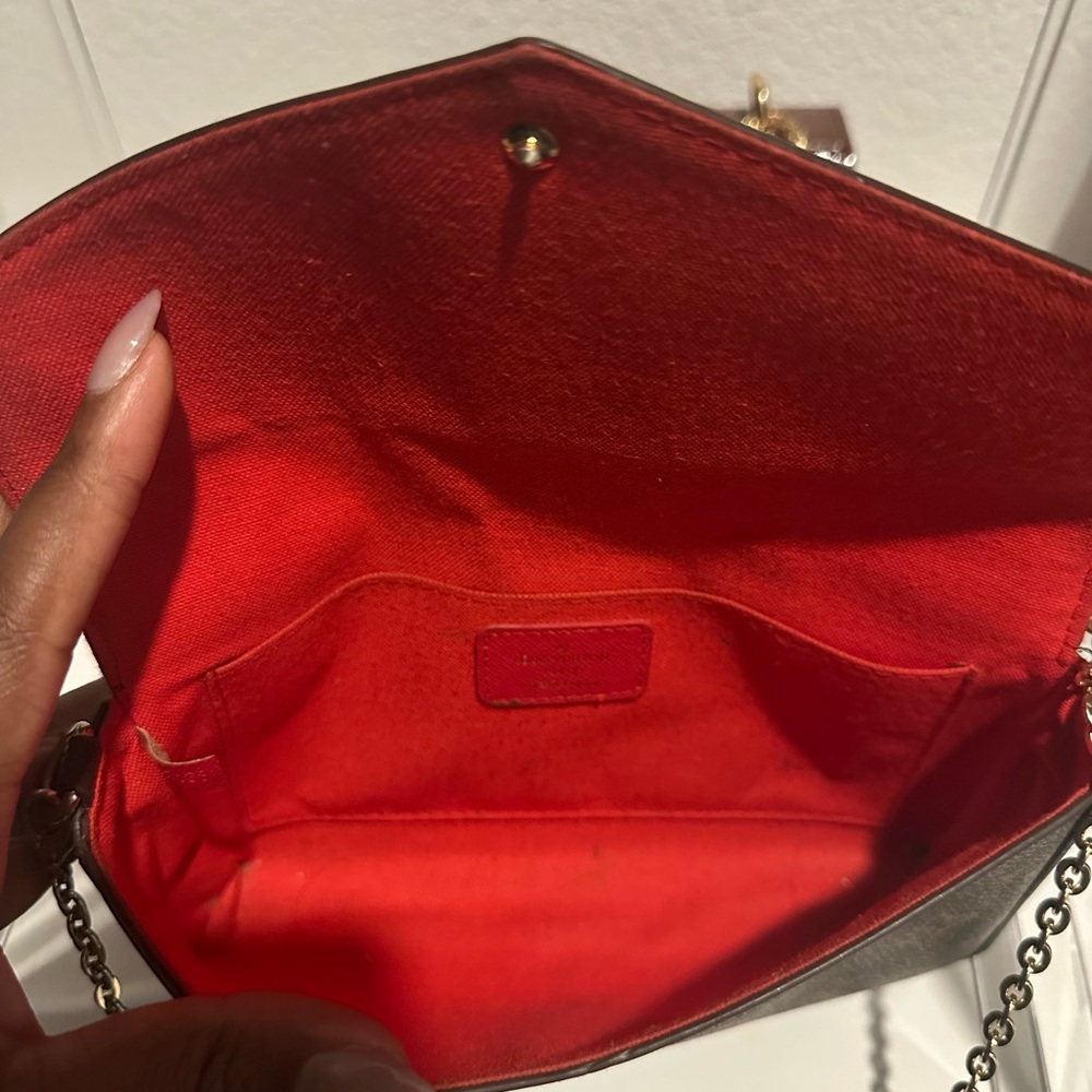 Purse - Picture 4 of 6